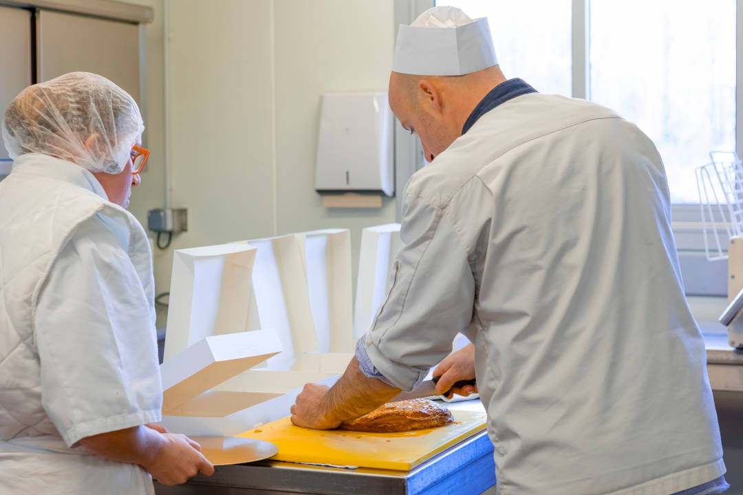 Découpe de la galette des rois