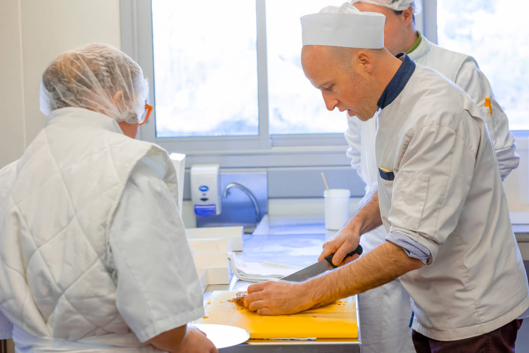  Préparation des emballages pour la galette des rois